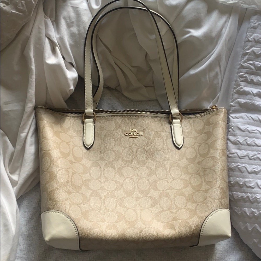 Authentic Coach purse